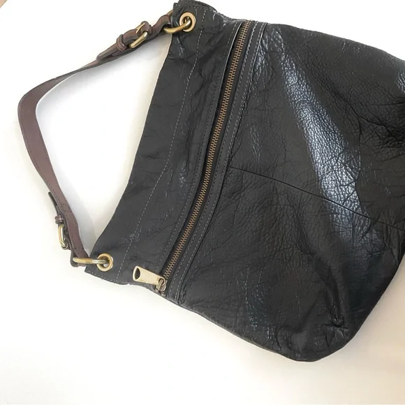 Fossil Black Leather Bag with Gold Logo - Picture 5 of 10